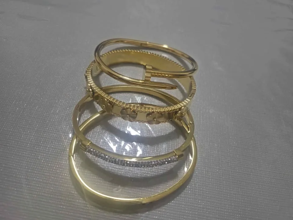 ✨ Luxury 4pcs Gold Stainless Steel Bracelet Set – $30 ✨ image indicator(9)