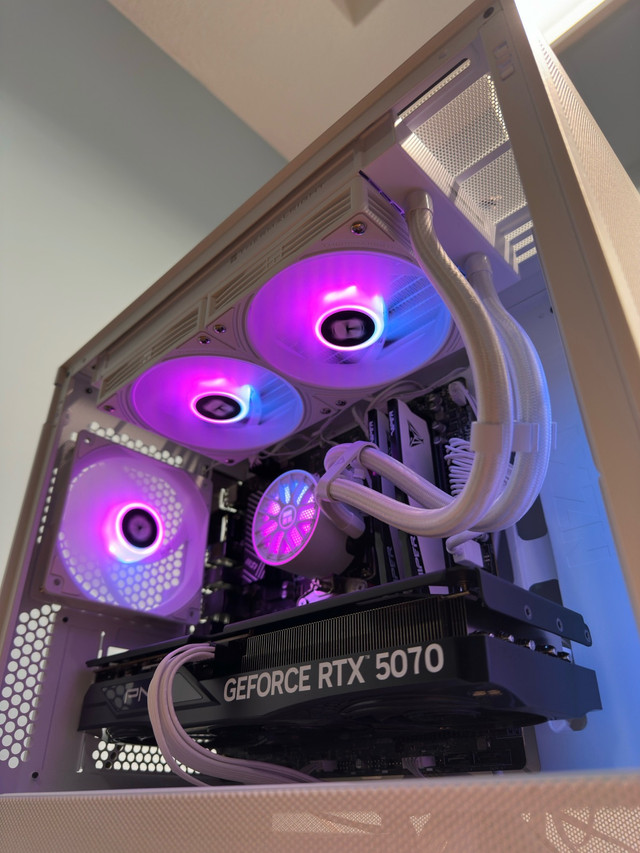 Rtx 5070 Ryzen 5 7500F gaming system - photo 2