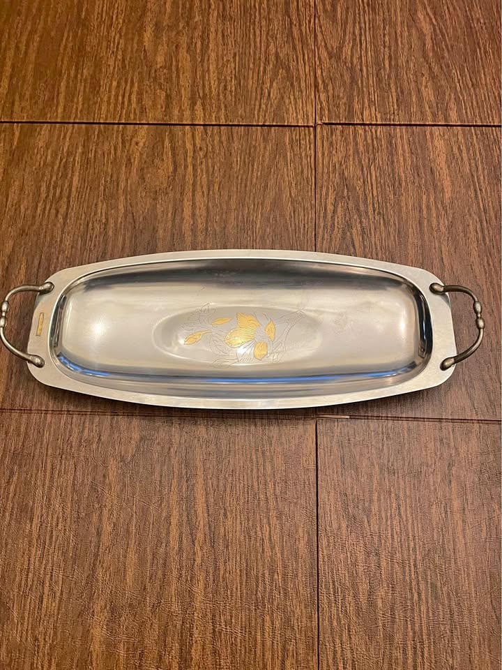 Stainless tray