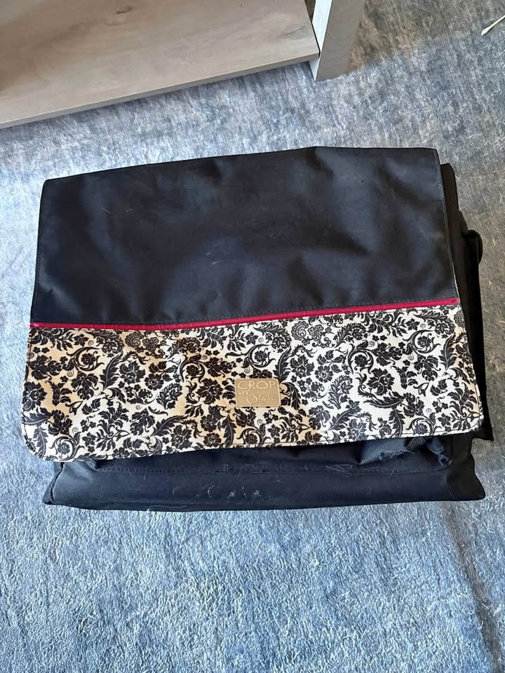 Scrapbook bag