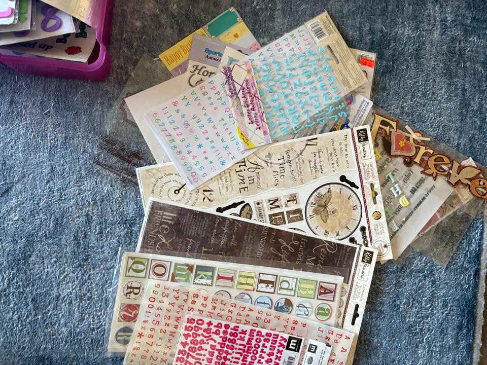 Stickers - photo 2