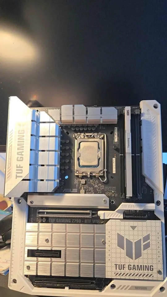 Various motherboard rog msi gigabyte image indicator(9)