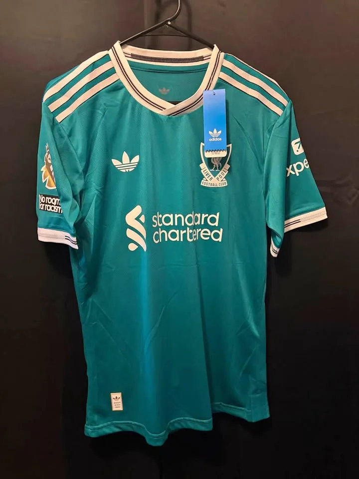 Ekitike Liverpool 25/26 Third Jersey