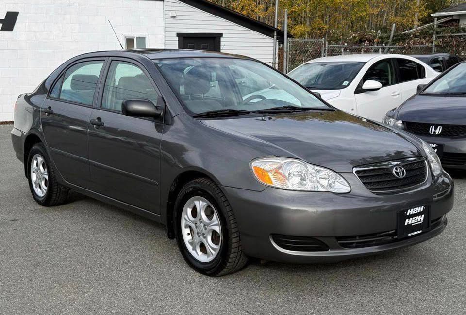 2006 Corolla CLEAN TITLE 180k kms - photo 2