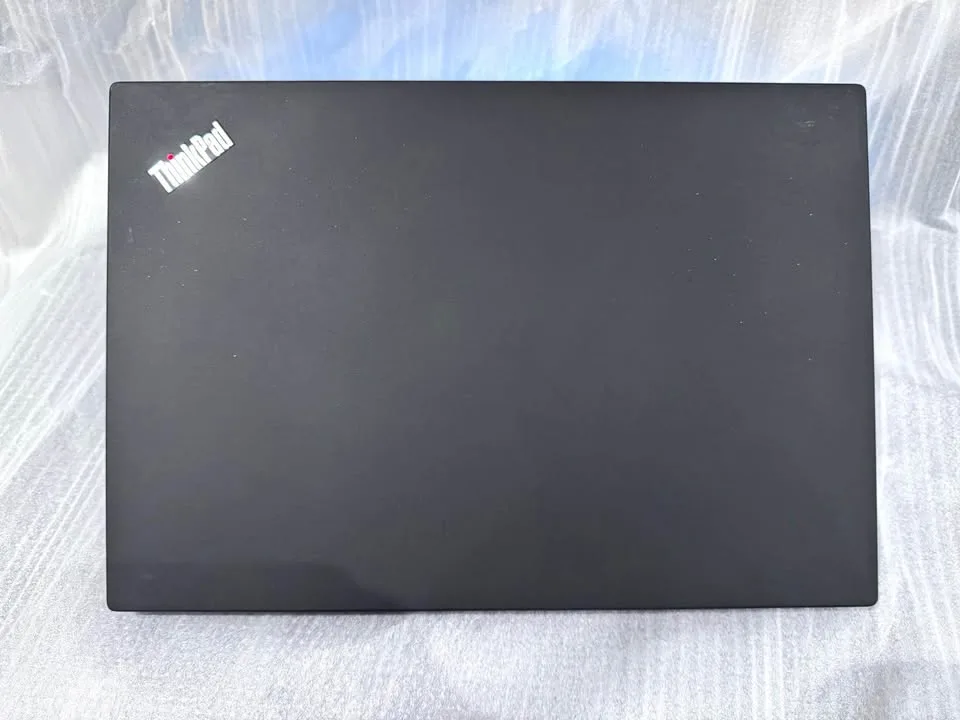 $199 Lenovo T14-Ryzen Six Core 8/256GB. Win 11. image indicator(3)