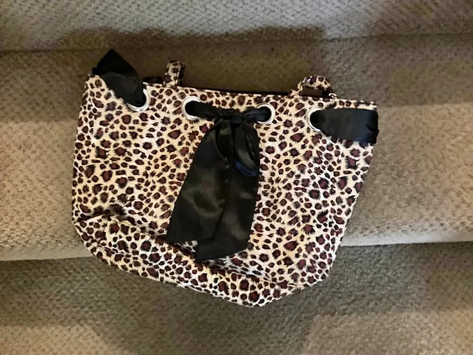 Animal print handbags thumbnail