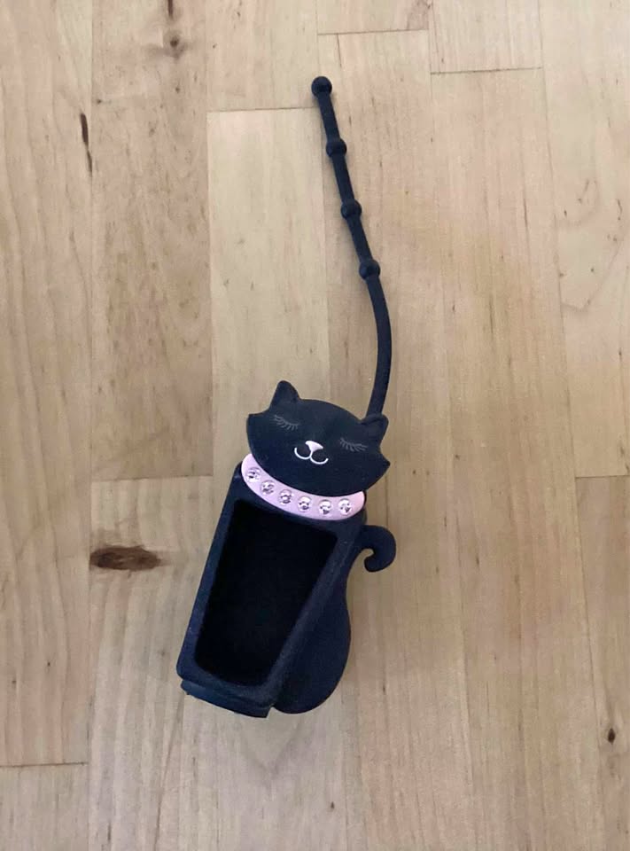 Bath and body works hand sanitizer holder