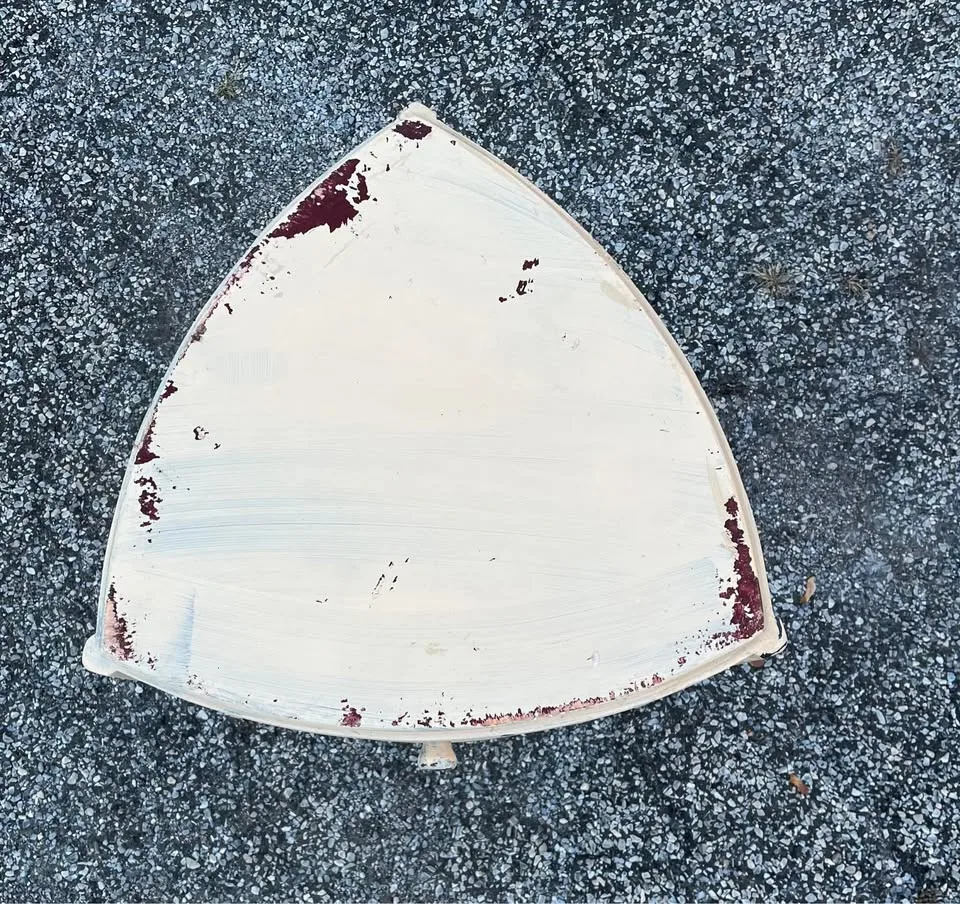 MCM Corner Table image indicator(4)