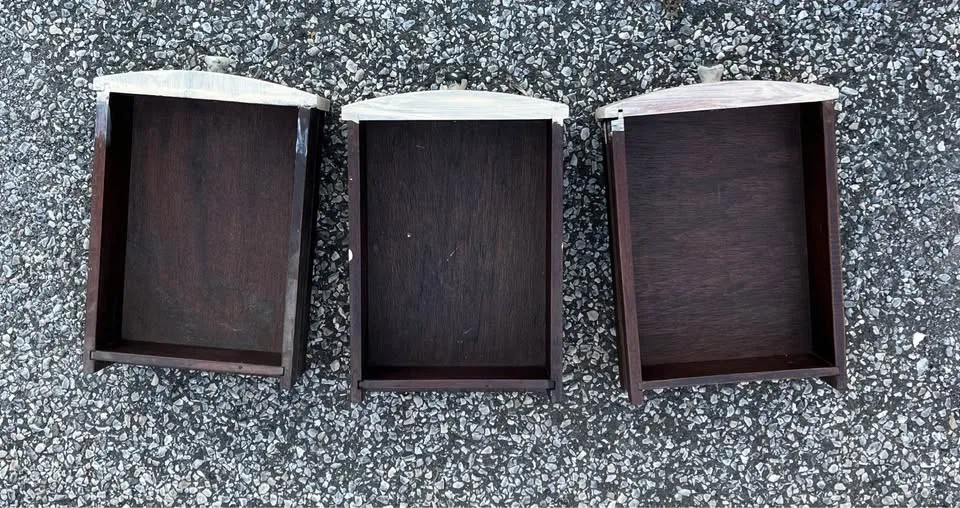 MCM Corner Table image indicator(6)