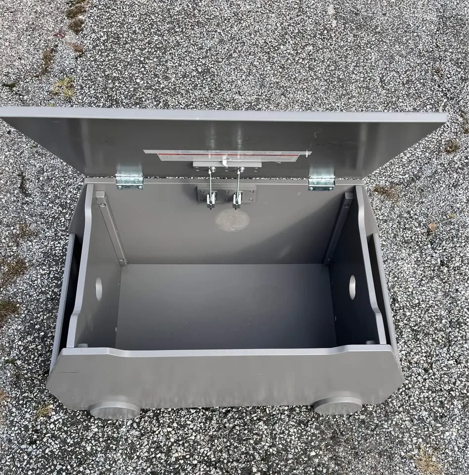 Delta Children Metro Toy Box in Classic Grey image indicator(6)