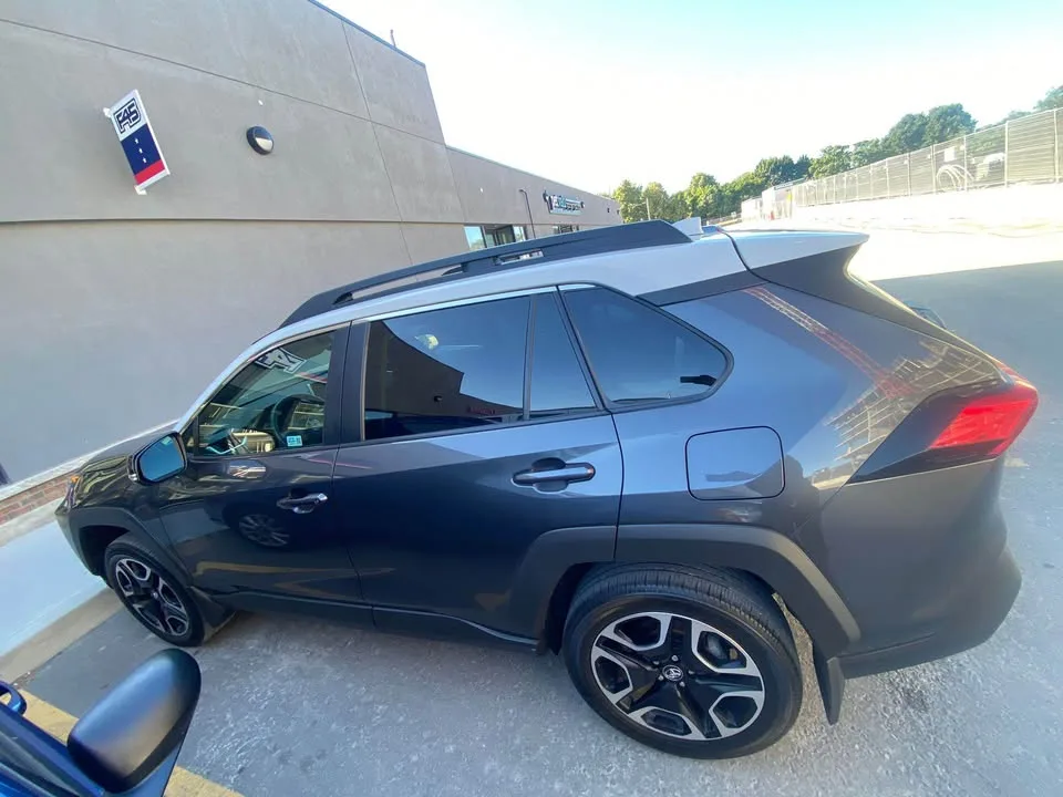 2019 Toyota RAV4 image indicator(2)