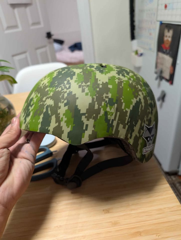 Small Kids Bike Helmet Soldier Design - photo 2