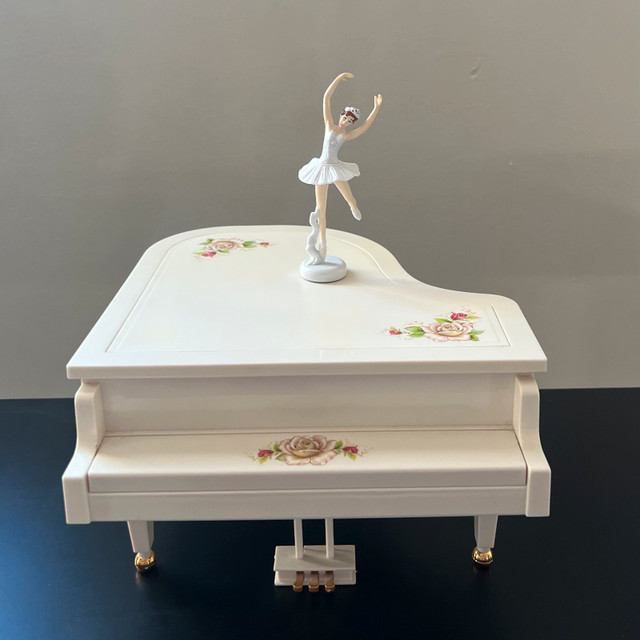 Ballerina Piano Music Box - photo 2