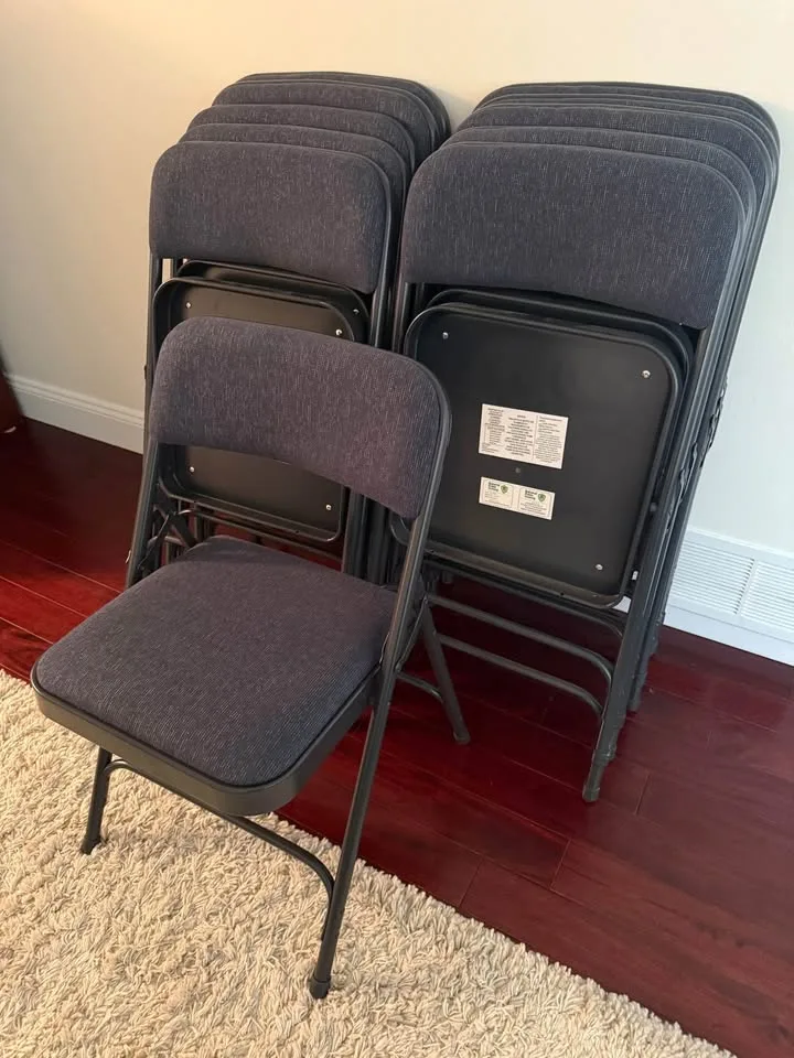 Premium Steel Fabric Folding Chairs - x11 or $50 each image indicator(2)