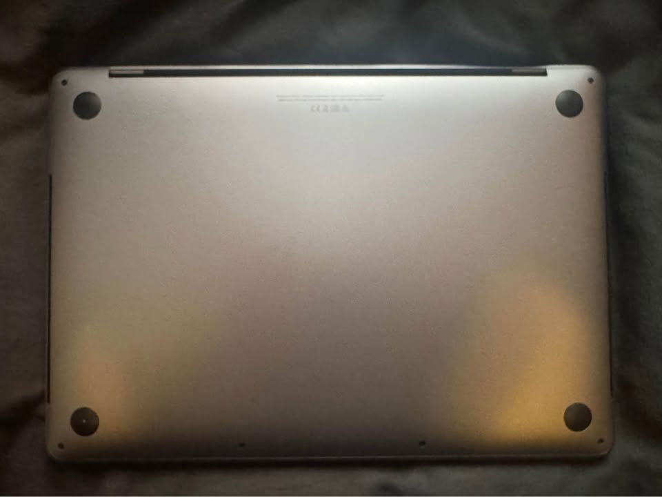 MacBook Pro 13” - 1TB 32G Ram - photo 3