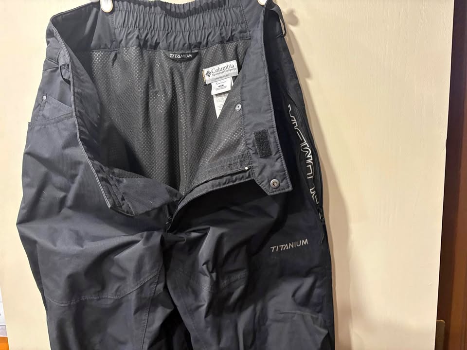Columbia Titanium motorcycle rain pants
