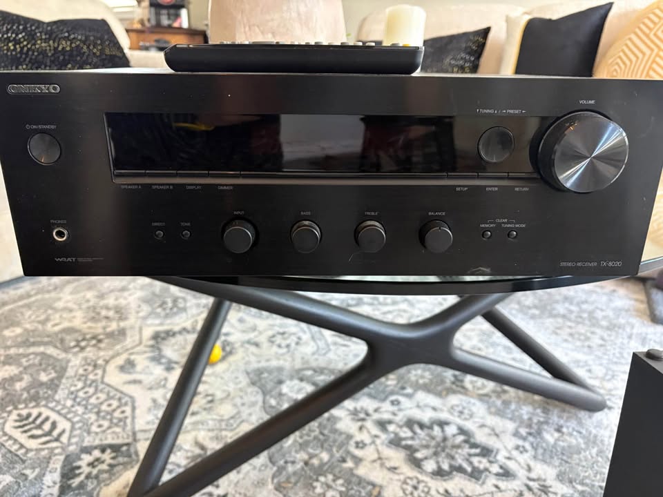 Onkyo TX8020 Stereo System with Klipsch R15M Speakers - photo 2