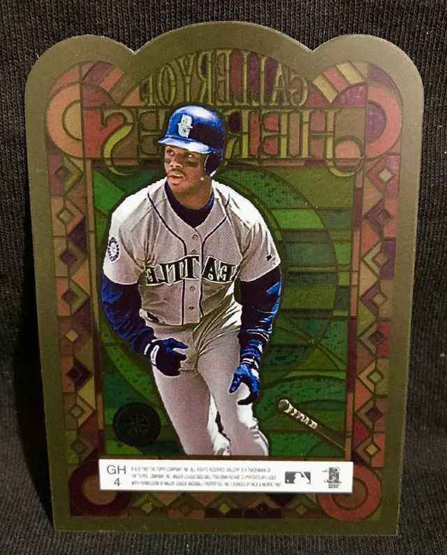 1997 Topps Gallery- Ken Griffey Jr. Mariners Gallery of Heroes image indicator(2)