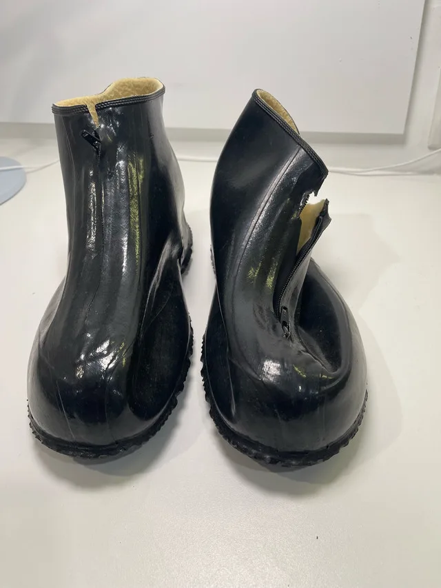 Men’s Overshoes / Shoecovers / Galoshes thumbnail