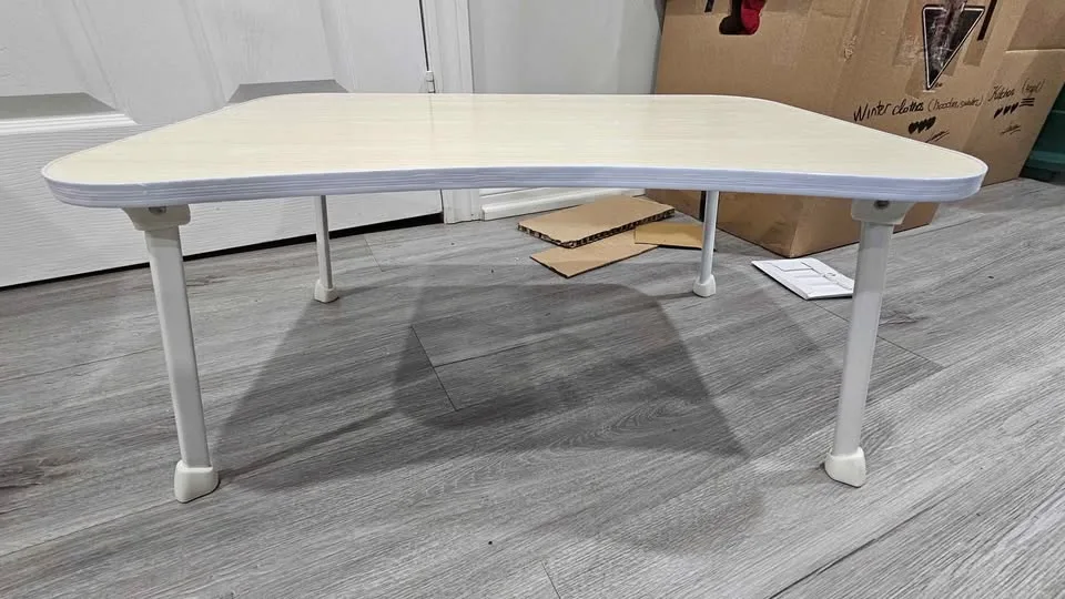 Moving sale - study table image indicator(2)