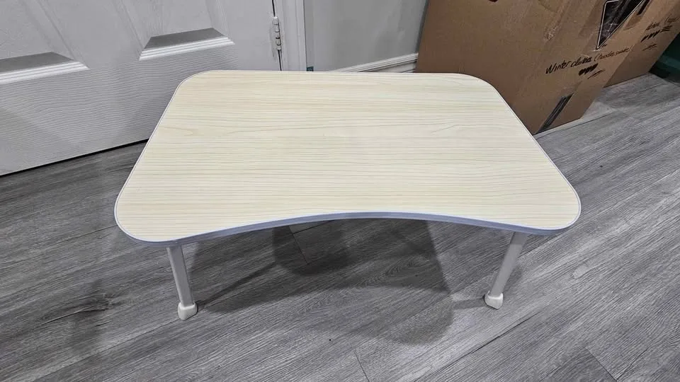 Moving sale - study table image indicator(3)