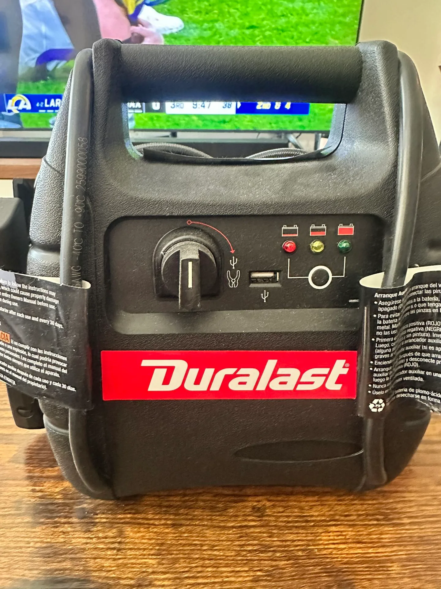 DuraLast Battery Jump Starter With Compressor