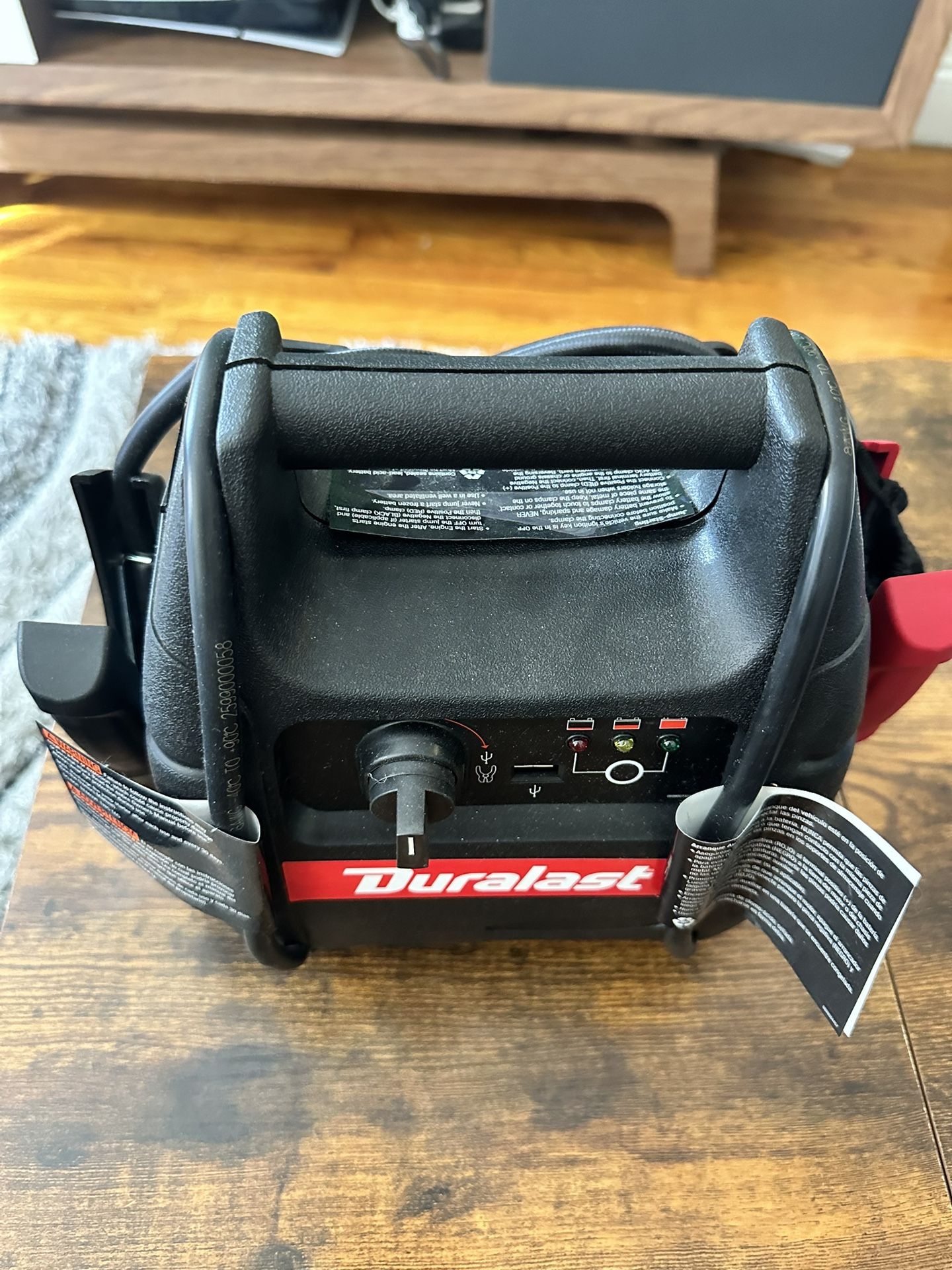 DuraLast Battery Jump Starter With Compressor - photo 2