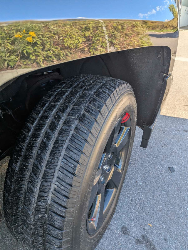 Michelin M/S tires (just the tires) 275/55/20 full set - photo 3