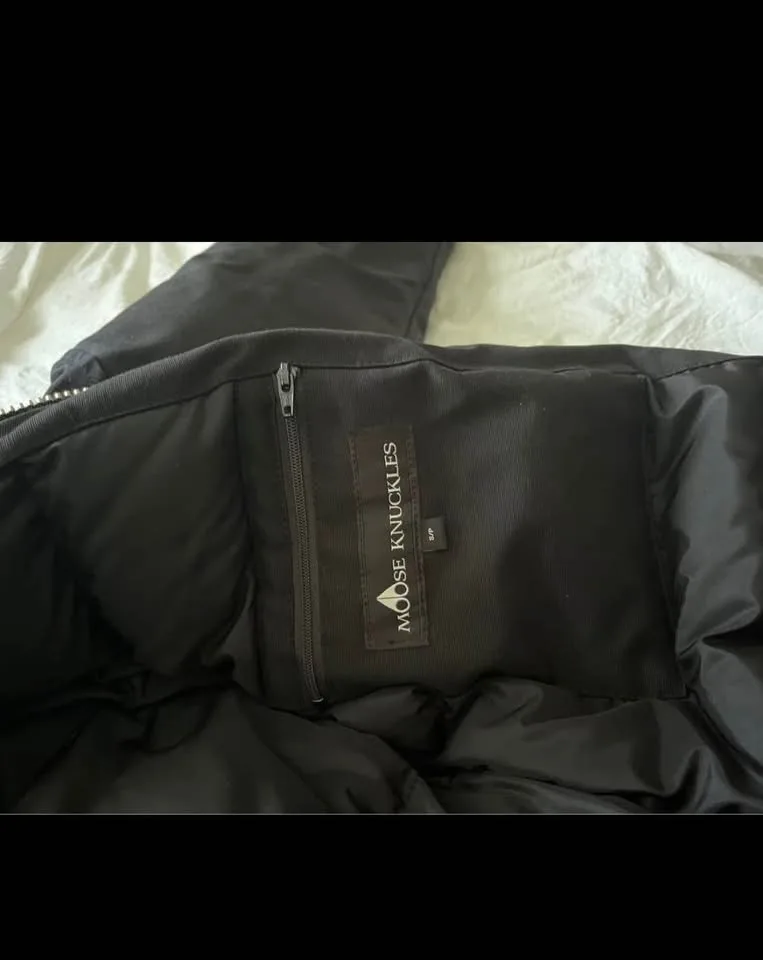 Black Moose Knucke Jacket image indicator(3)