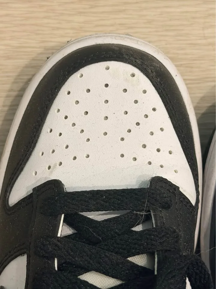 Nike Dunk Low Panda 4Y image indicator(3)