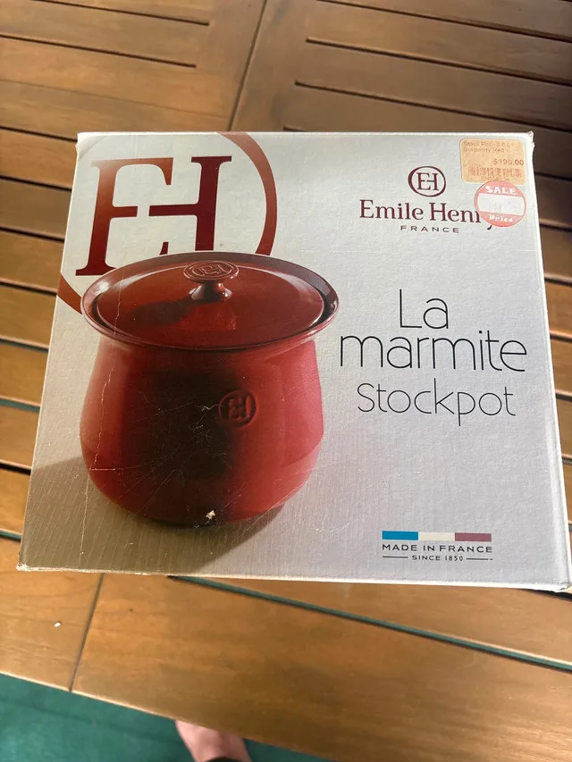Emile Henry 4 qt Ceramic Stockpot image indicator(5)