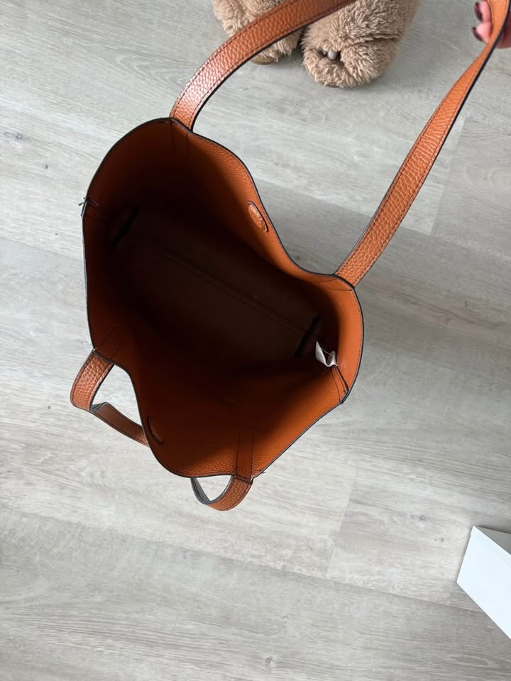 Black Bucket Bag - photo 2