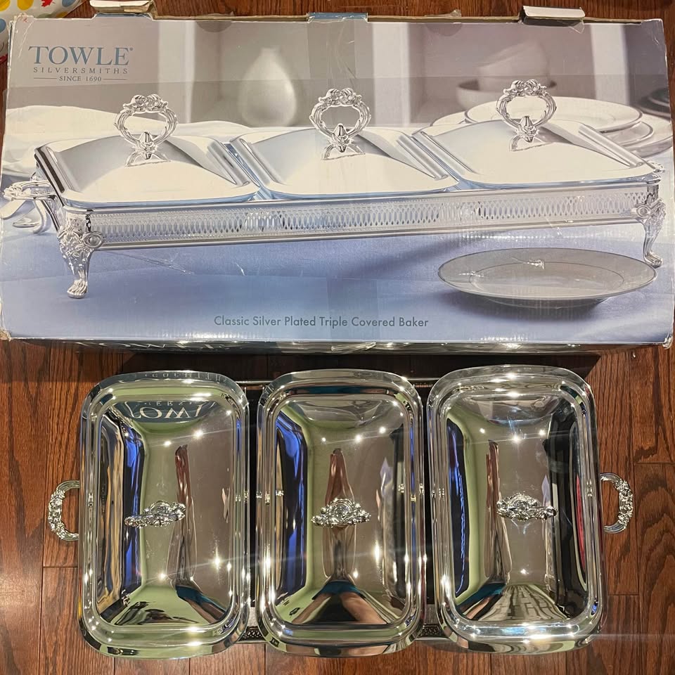 3-Dish Silver Plated Buffet Server with Glass Dishes – Vintage - photo 2