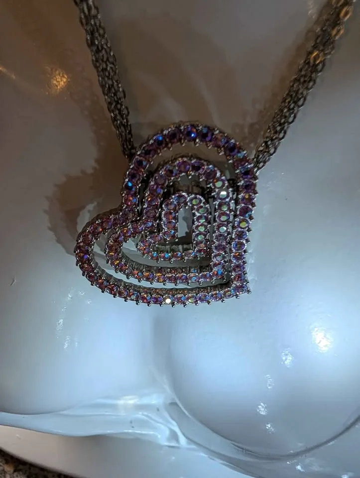 Designer 1970s/80s signed pink  hearts necklace earrings image indicator(4)