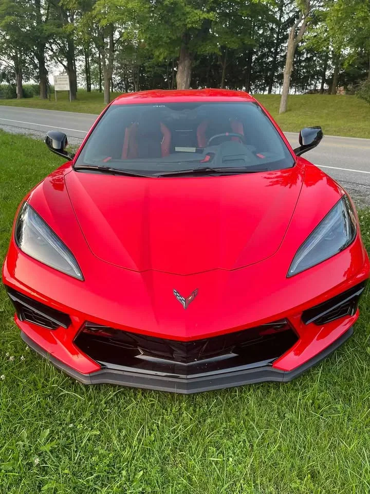 2021 Chevrolet Corvette image indicator(2)
