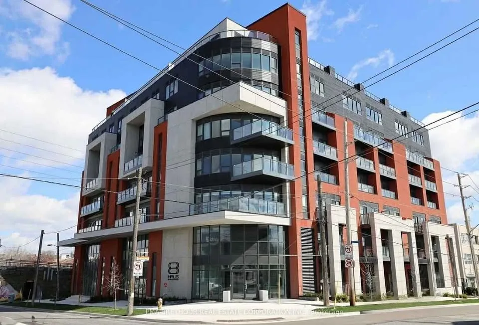 3 Beds 2 Baths - Apartment image indicator(2)