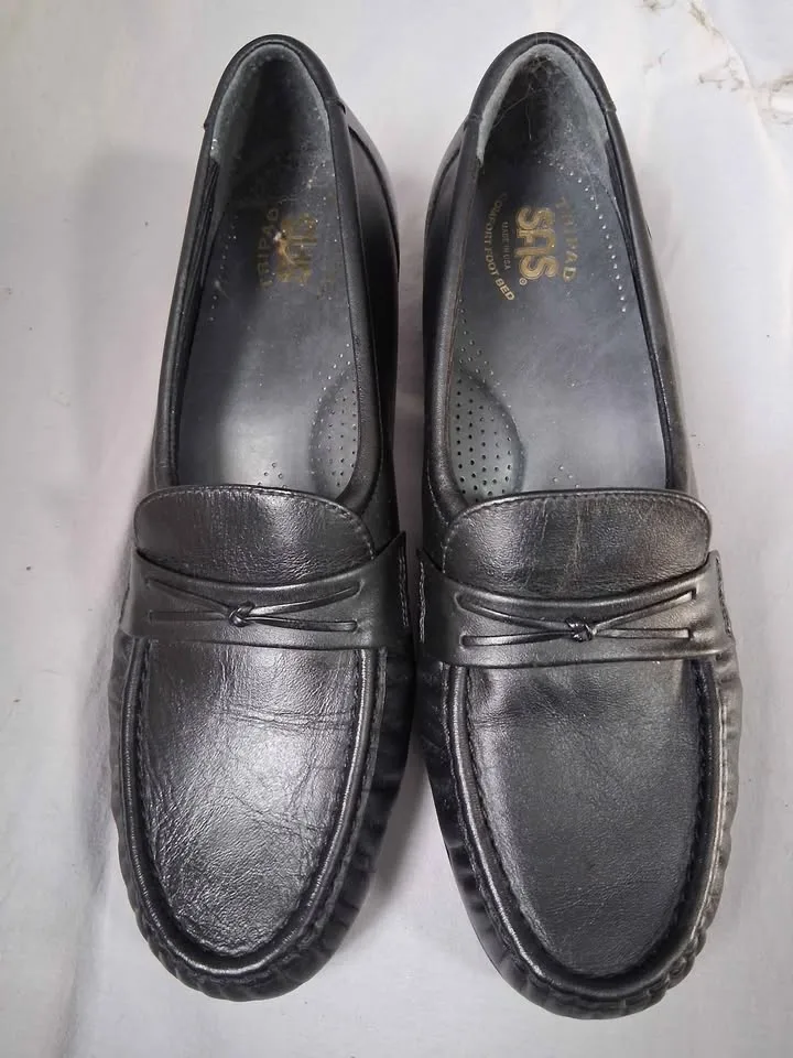Size 9.5 SAS loafers thumbnail