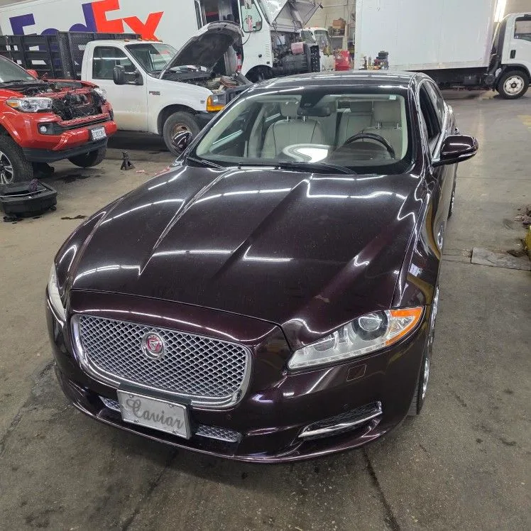 2011 Jaguar XJ-Series