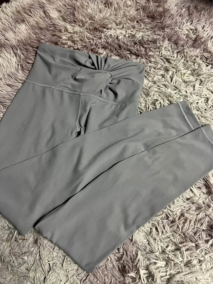 Lululemon align high rise twist waist