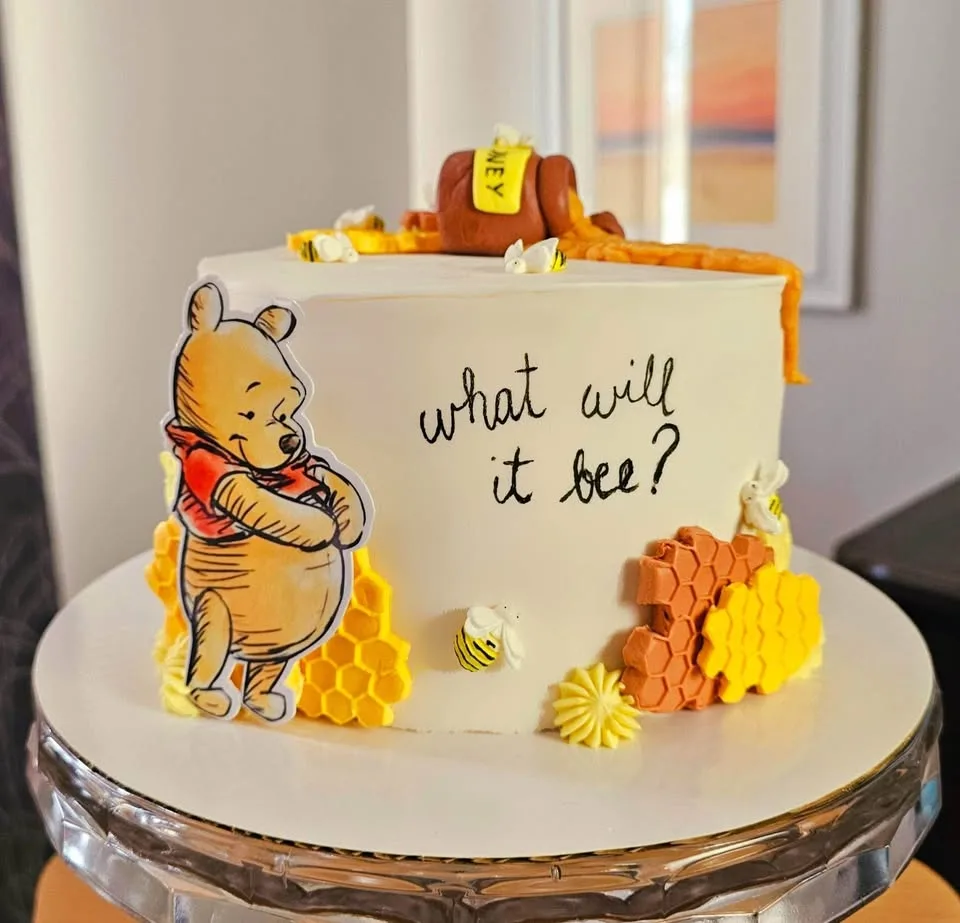 Custom Cakes, Bento cakes and cupcakes image indicator(4)