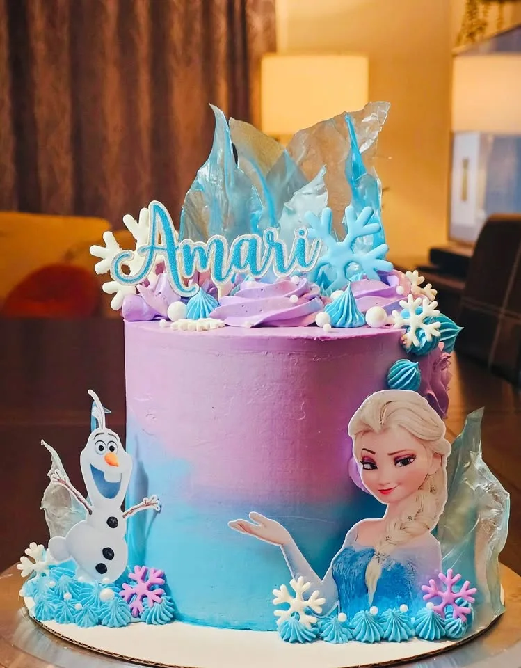 Custom Cakes, Bento cakes and cupcakes image indicator(6)