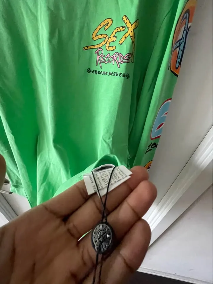 Chrome heart long sleeve (L) image indicator(8)