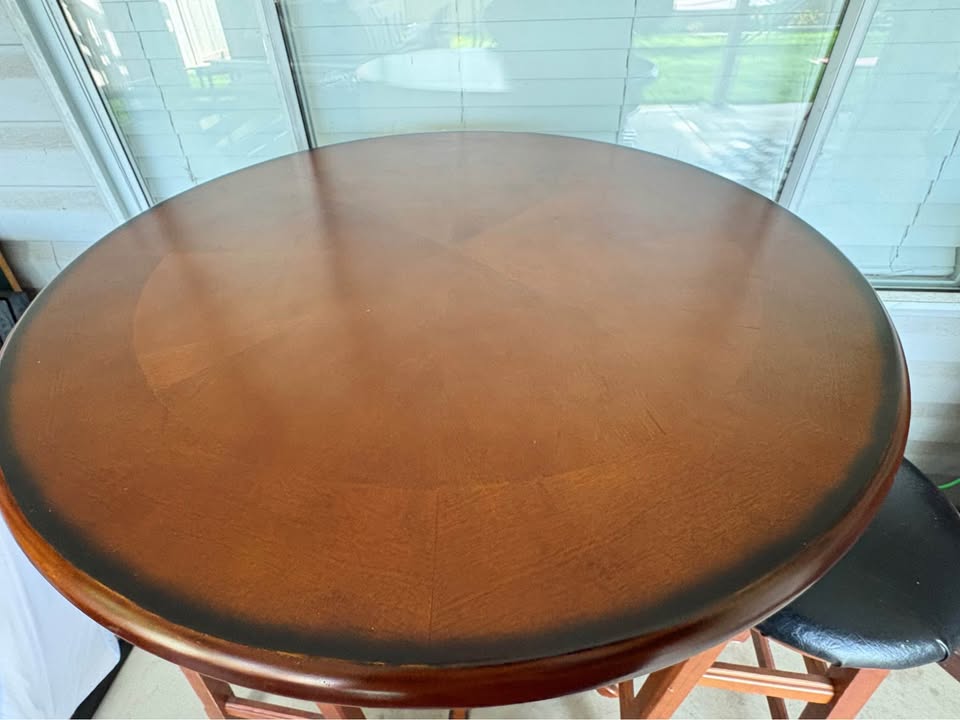 Bar table with stools - photo 2