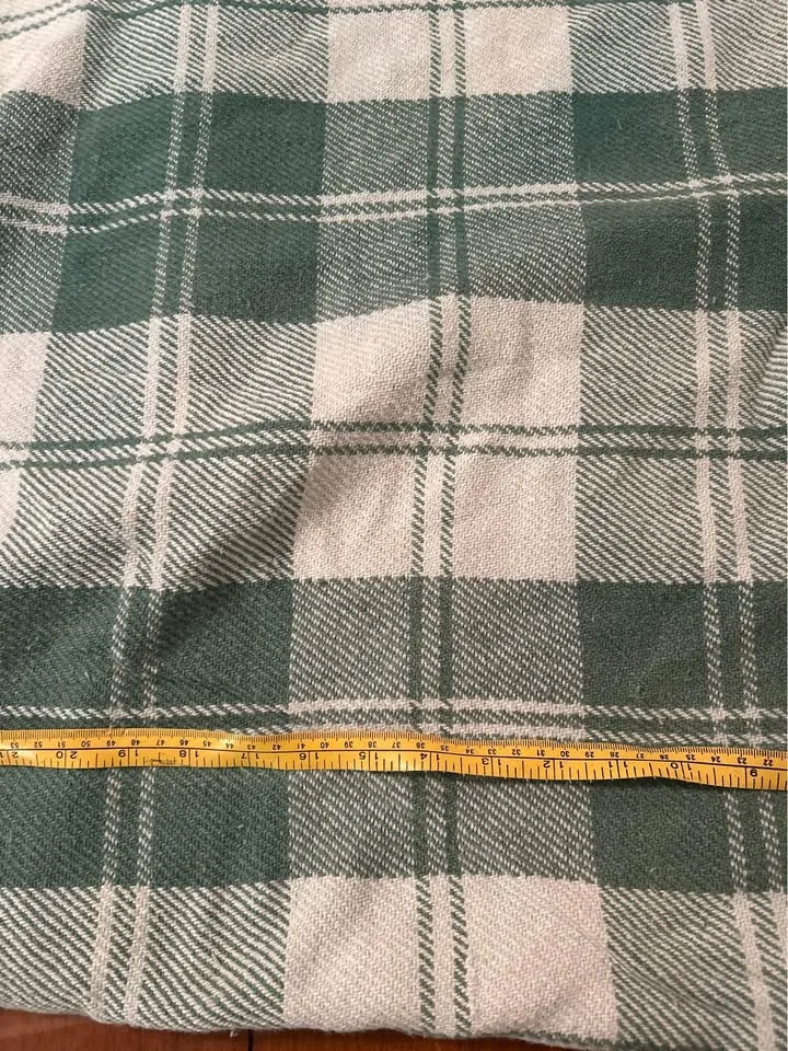 Vintage 1940s Green & Cream Plaid Lap Blanket image indicator(6)