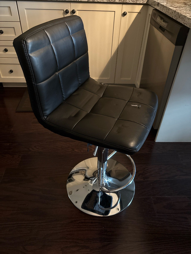 CHEAP! 2 Bar Stools – Wear on Seats – $15 for Both