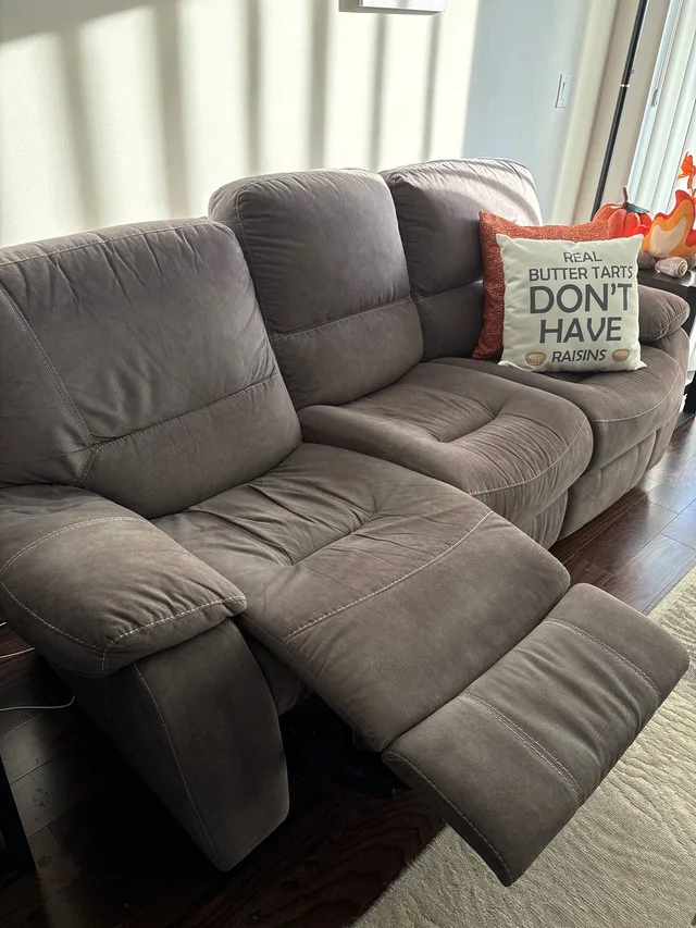 Palliser West Point Reclining Sofa image indicator(3)