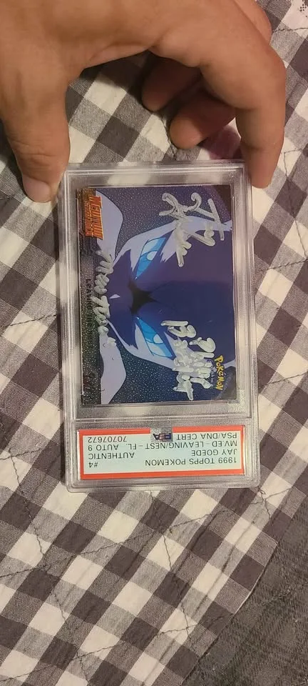 Mewtwo autographed by voice actor READ DESCRIPTION!!! image indicator(2)