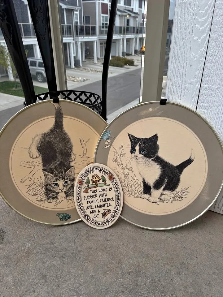 Beautiful Cat Wall Art Decor thumbnail