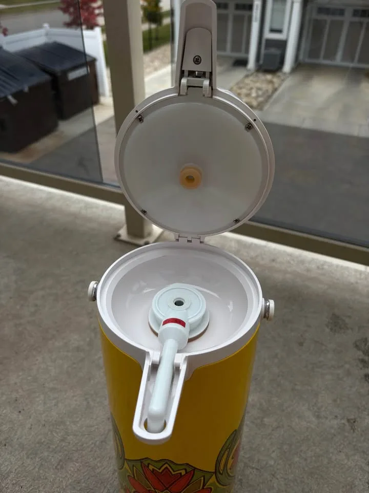 VTG KUJAKU Peacock Vacuum Yellow Air Pot image indicator(4)