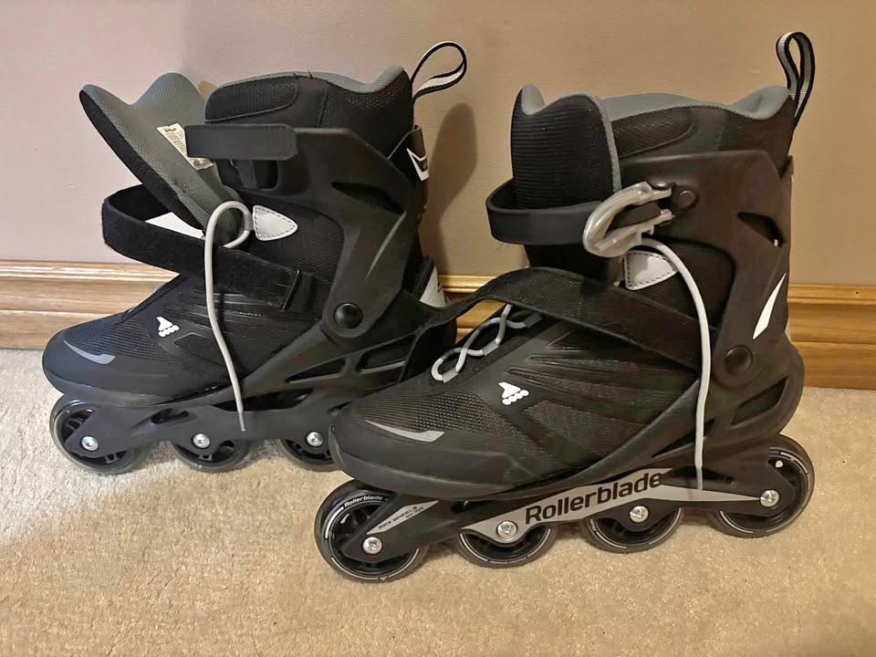 Men’s Rollerblades size 10